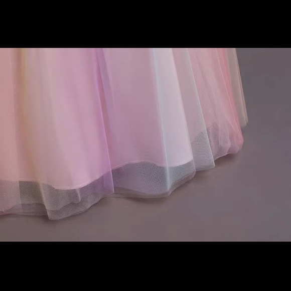 🎉LAST PIECE 🎉Baby girls Mesh Princess Dress, Fly Sleeve Multi Layered dress - Picture 9 of 10